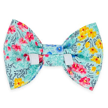 Load image into Gallery viewer, Delilah Bow Tie