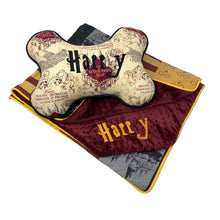 Load image into Gallery viewer, Harry Potter griffindor dog blanket
